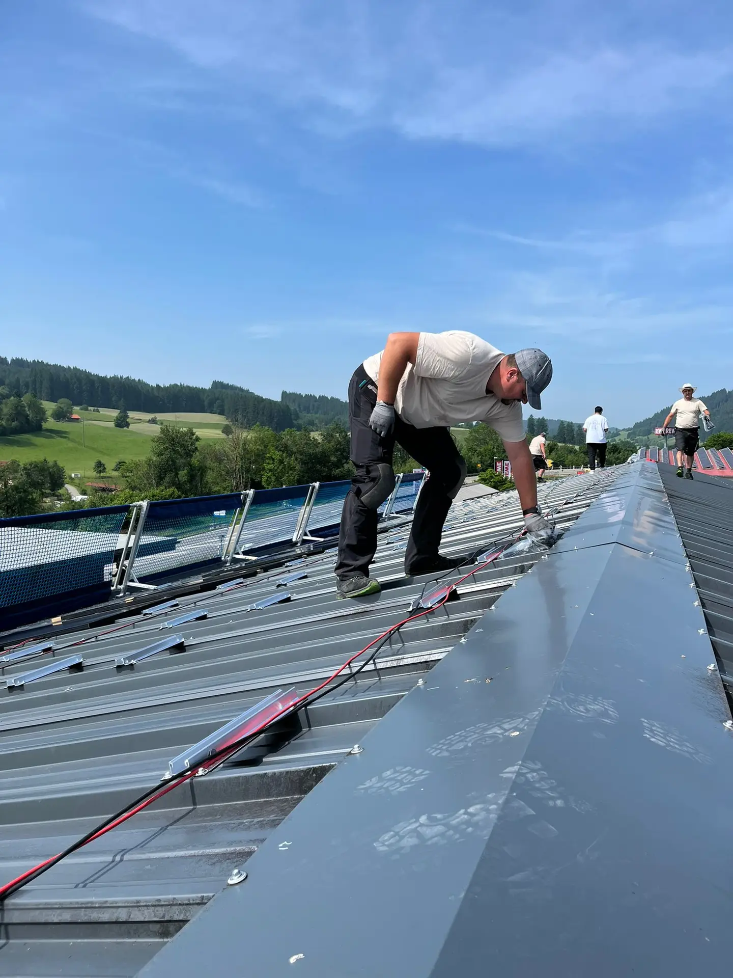 Wartung & Service · Referenz